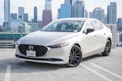 Platinum 2025 Mazda Mazda3 FWD w/Select Package