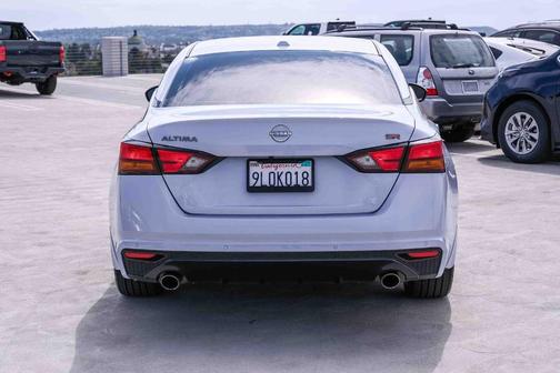 Gray Sky Pearl 2024 Nissan Altima 2.5 SR