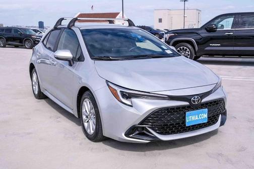 Classic Silver Metallic 2024 Toyota Corolla SE