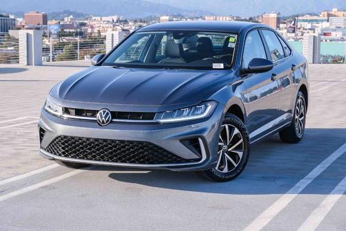 Platinum Gray Metallic 2025 Volkswagen Jetta 1.5T S