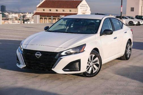 2025 Nissan Altima S