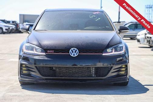 Deep Black Pearl Effect 2021 Volkswagen Golf GTI 2.0T SE