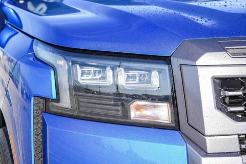 Bluestone Pearl 2026 Nissan Frontier SV
