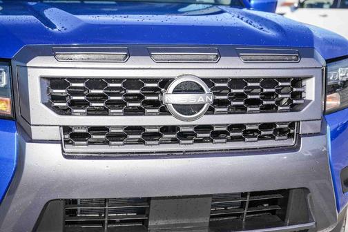Bluestone Pearl 2026 Nissan Frontier SV