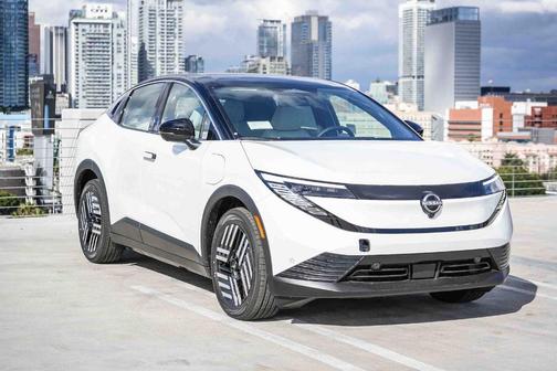 White / Black 2026 Nissan Leaf SV+