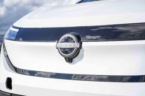 White / Black 2026 Nissan Leaf SV+