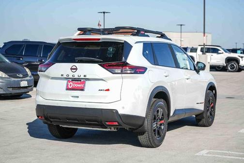 Everest White P 2026 Nissan Rogue Rock Creek
