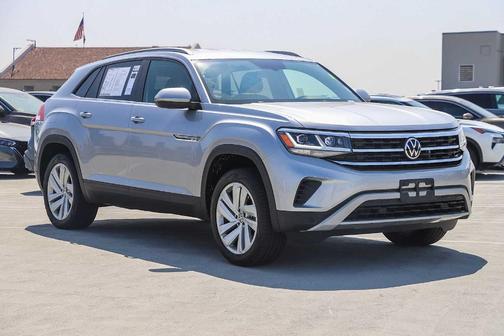 Pyrite Silver Metallic 2022 Volkswagen Atlas Cross Sport 2.0T SE w/Technology