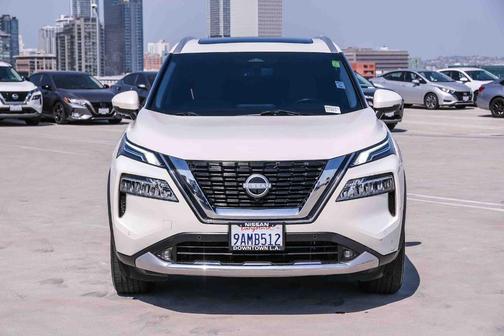 White 2022 Nissan Rogue Platinum