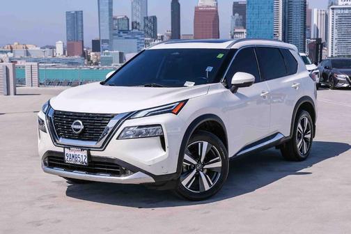 White 2022 Nissan Rogue Platinum