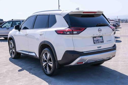 White 2022 Nissan Rogue Platinum