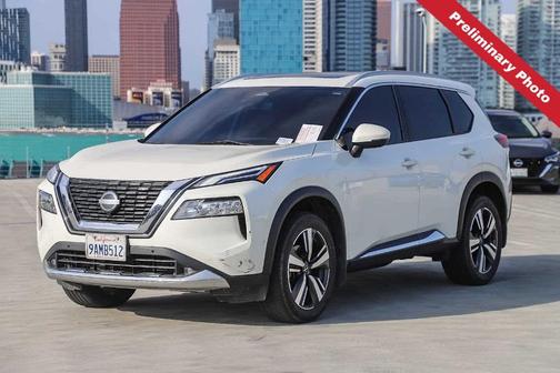 White 2022 Nissan Rogue Platinum