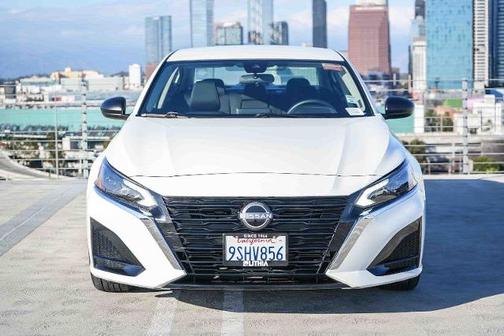 Glacier White 2025 Nissan Altima S