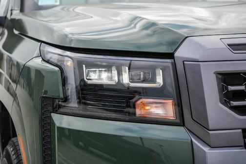 Tactical Green Metallic 2026 Nissan Frontier SV