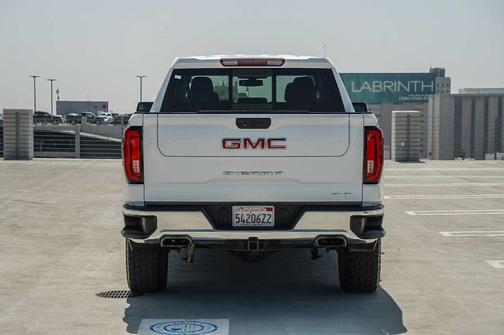 Summit White 2020 GMC Sierra 1500 SLT