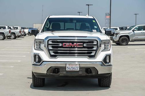 Summit White 2020 GMC Sierra 1500 SLT