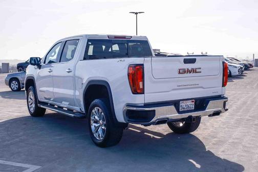 Summit White 2020 GMC Sierra 1500 SLT