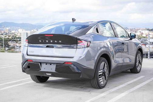 Gun Metallic 2026 Nissan Leaf SV+