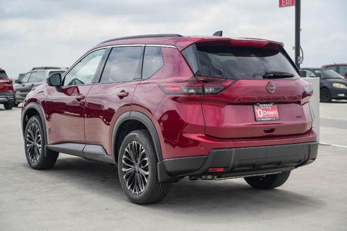 Scarlet Ember Tintcoat 2026 Nissan Rogue Dark Armor