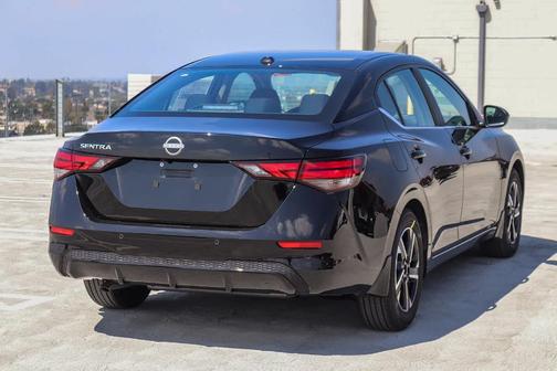 Black 2025 Nissan Sentra SV