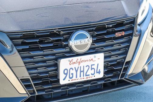 Black 2023 Nissan Altima 2.5 SR