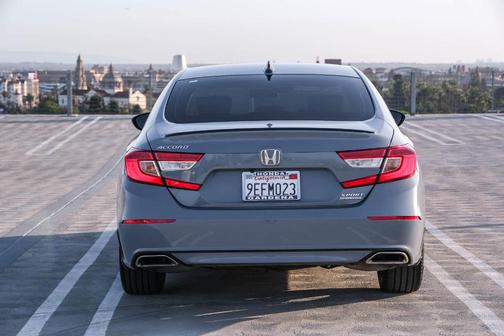 Sonic Gray Pearl 2022 Honda Accord Sport SE