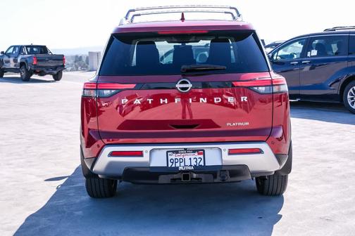 Scarlet Ember 2024 Nissan Pathfinder Platinum