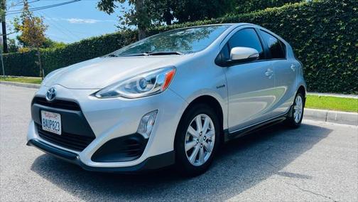 2017 Toyota Prius c Three