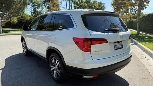 2017 Honda Pilot EX