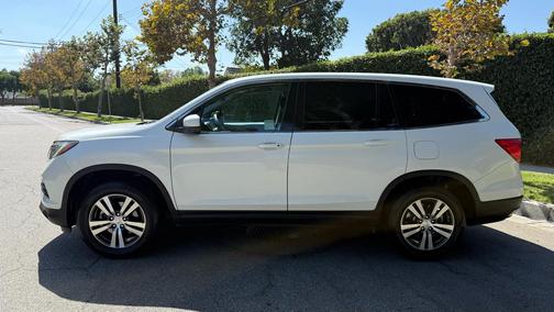 2017 Honda Pilot EX