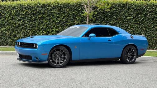B5 Blue Pearlcoat 2023 Dodge Challenger R/T Scat Pack