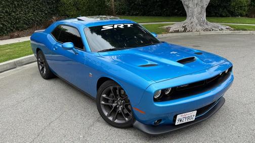 B5 Blue Pearlcoat 2023 Dodge Challenger R/T Scat Pack