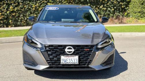 2025 Nissan Altima SR FWD