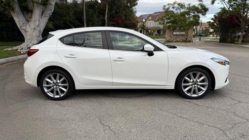 2017 Mazda Mazda3 Touring
