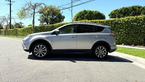 2017 Toyota RAV4 Limited