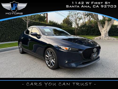 2022 Mazda Mazda3 FWD w/Preferred Package