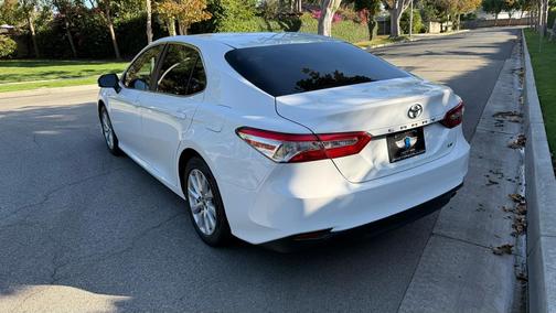 2020 Toyota Camry LE