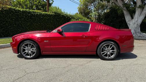 2014 Ford Mustang GT Premium