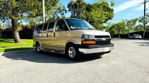 2005 Chevrolet Express 1500 Base