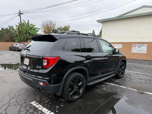 2019 Honda Passport Elite