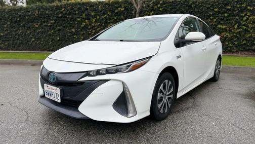 2021 Toyota Prius Prime LE