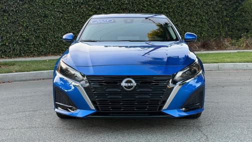 2025 Nissan Altima SL FWD