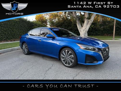 2025 Nissan Altima SL FWD