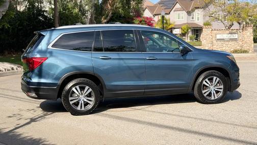 Blue 2017 Honda Pilot EX-L