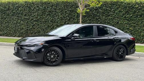 Black 2026 Toyota Camry SE