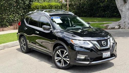 Magnetic Black 2017 Nissan Rogue SL
