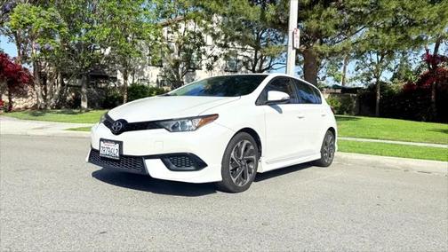 2016 Scion iM 5dr HB Man (Natl)