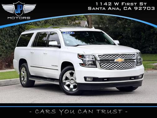 Iridescent Pearl Tricoat 2018 Chevrolet Suburban LT