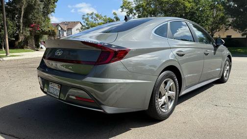 2022 Hyundai SONATA SE