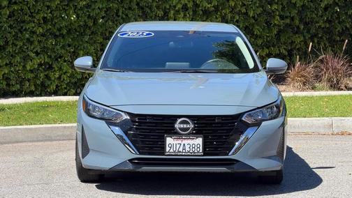 2025 Nissan Sentra SV